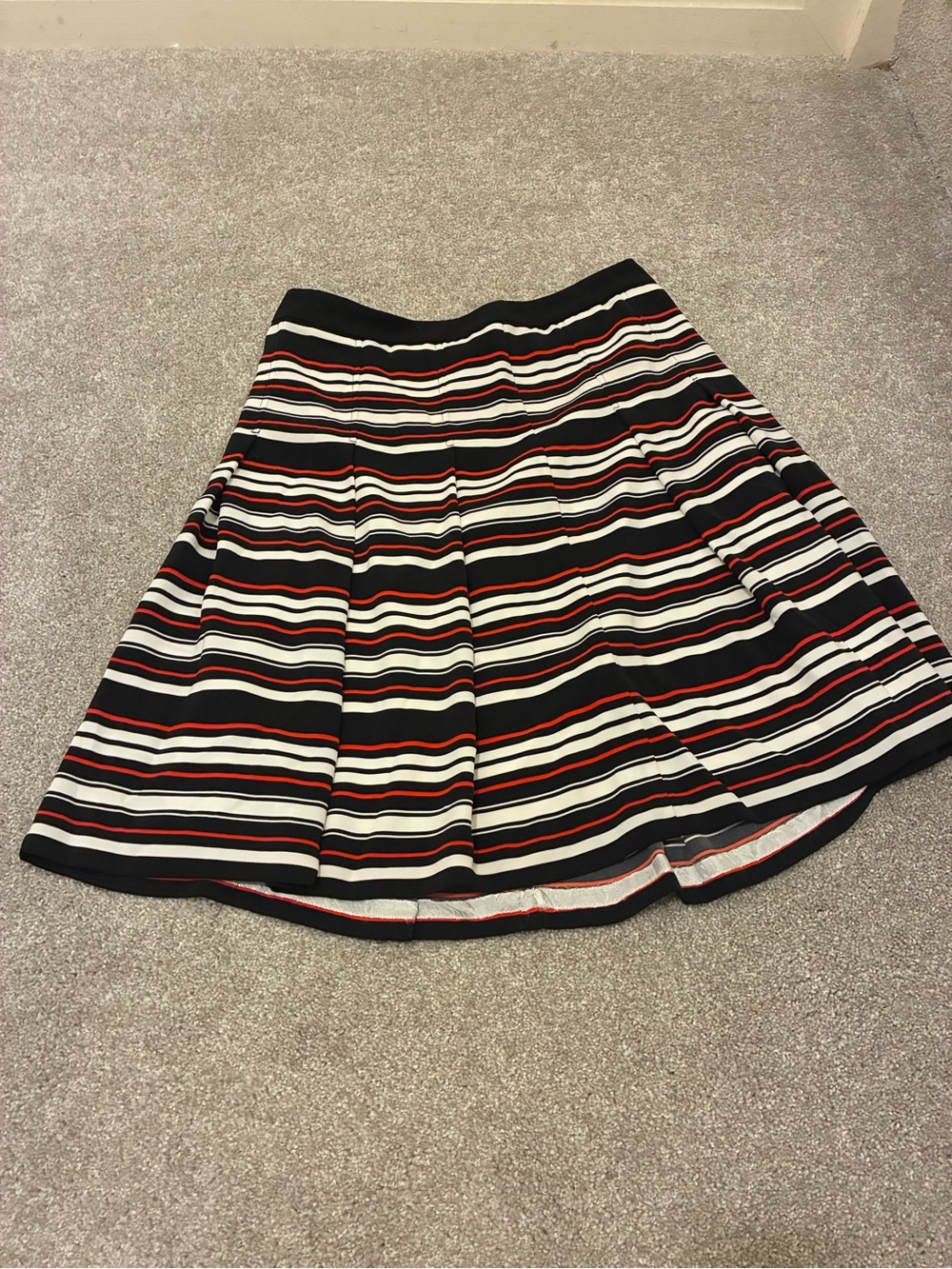 Jones New York Black, White & Red Striped A-Line Skirt